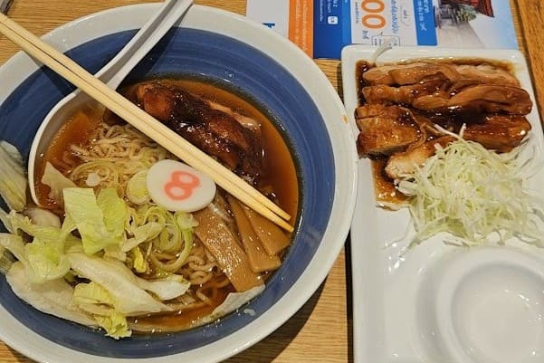 14. Hachiban Ramen - 15 ร้านอาหารญี่ปุ่นในหัวหิน (Hua Hin) ปักหมุดพิกัดเด็ด สายปลาดิบ ซูชิ อิซากายะ ห้ามพลาด