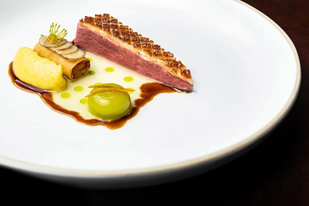 15. Elements, inspired by Ciel Bleu - 15 ร้านมิชลินอาหารญี่ปุ่น (Japanese MICHELIN Restaurants) ตามแนวรถไฟฟ้า BTS/ MRT