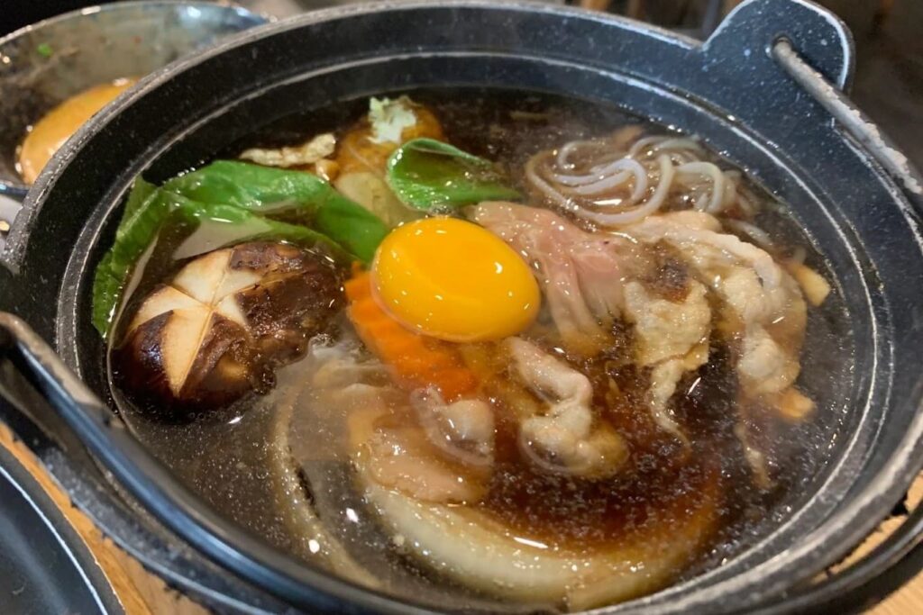 2. Oishi Eaterium - 10 ร้านอาหารญี่ปุ่นในเซ็นทรัล ชลบุรี (Central Chonburi) ปักหมุดพิกัดอร่อย จัดเต็มอาหารญี่ปุ่น