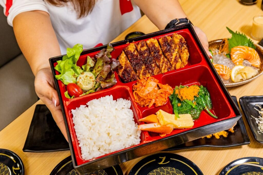 3. Shinkanzen Sushi - 6 ร้านอาหารญี่ปุ่น เซ็นทรัล มหาชัย (Central Mahachai) รวมลิสต์เด็ดที่ต้องไปเช็กอิน