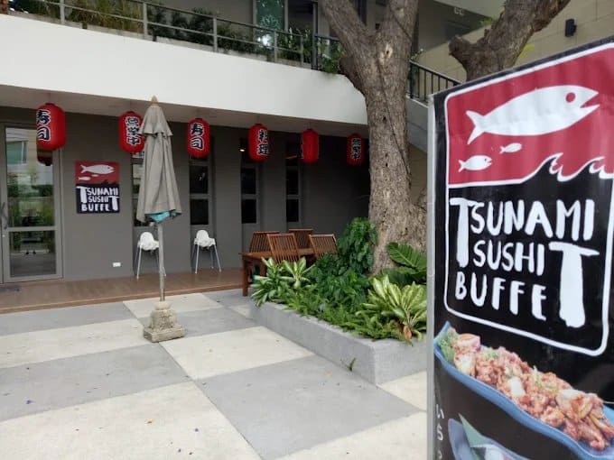 3. Tsunami Sushi Buffet Huahin - 15 ร้านอาหารญี่ปุ่นในหัวหิน (Hua Hin) ปักหมุดพิกัดเด็ด สายปลาดิบ ซูชิ อิซากายะ ห้ามพลาด