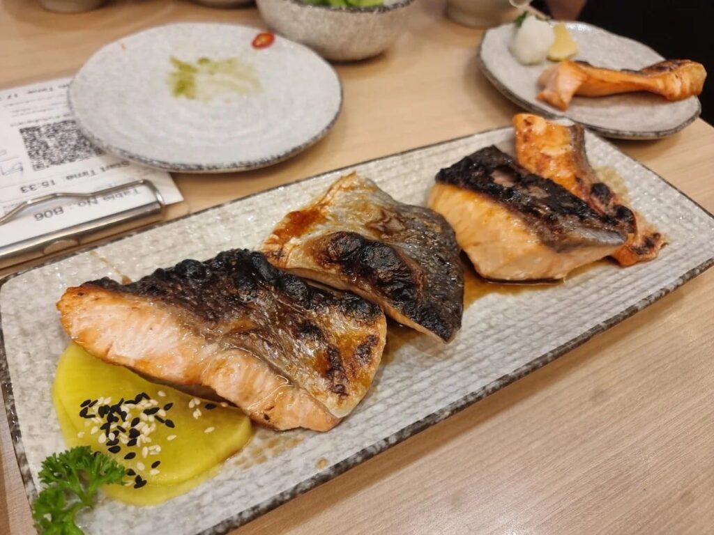3. Zen Japanese Restaurant - 10 ร้านอาหารญี่ปุ่นในเซ็นทรัล ชลบุรี (Central Chonburi) ปักหมุดพิกัดอร่อย จัดเต็มอาหารญี่ปุ