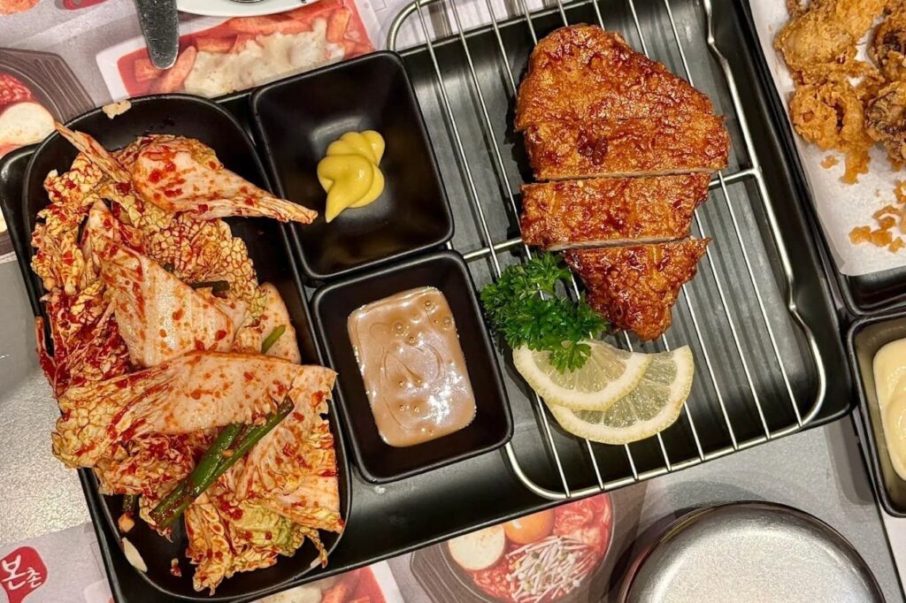 4. Bonchon - 10 ร้านอาหารน่าลองในห้างแฮปปี้แทท บางนา (Happitat) อร่อยจัดเต็ม หลากสไตล์