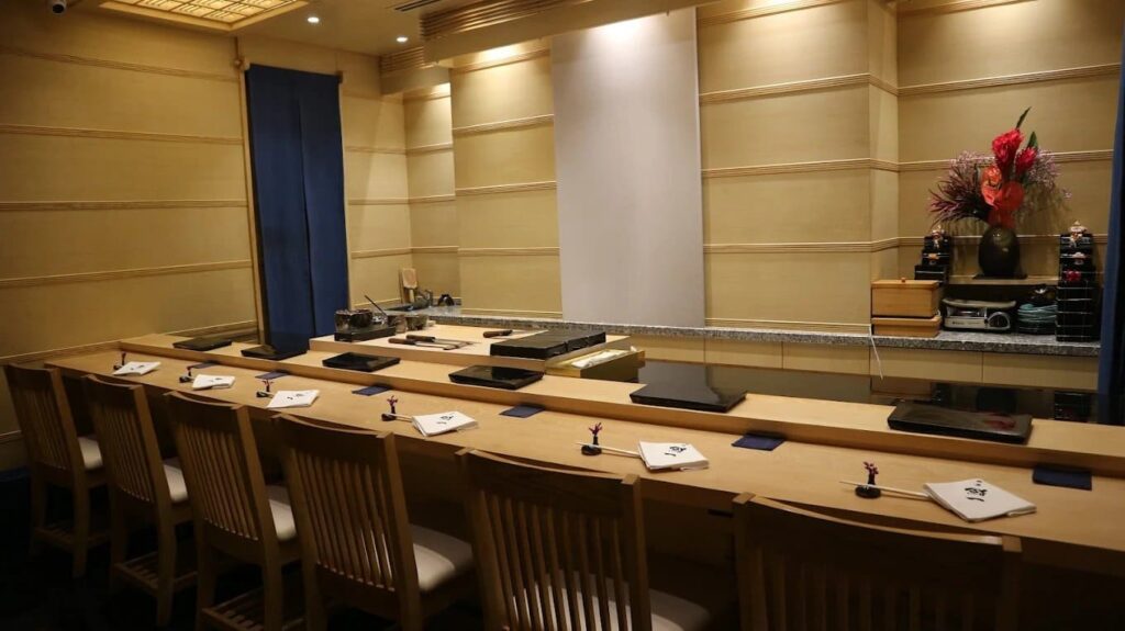 4. Ginza Sushi Ichi - 15 ร้านมิชลินอาหารญี่ปุ่น (Japanese MICHELIN Restaurants) ตามแนวรถไฟฟ้า BTS/ MRT