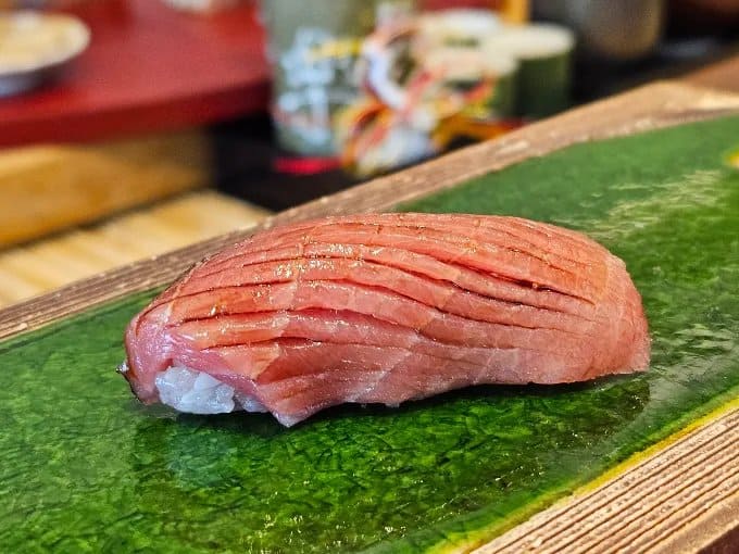 5. Hachi Sushi - 15 ร้านอาหารญี่ปุ่นในหัวหิน (Hua Hin) ปักหมุดพิกัดเด็ด สายปลาดิบ ซูชิ อิซากายะ ห้ามพลาด