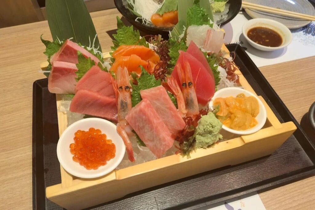 7. Fumi Japanese Cuisine - 13 ร้านอาหารญี่ปุ่นในเซ็นทรัลเชียงใหม่ (Central Chiangmai) เช็กลิสต์พิกัดเด็ด อร่อยคุ้ม ถูกใจ
