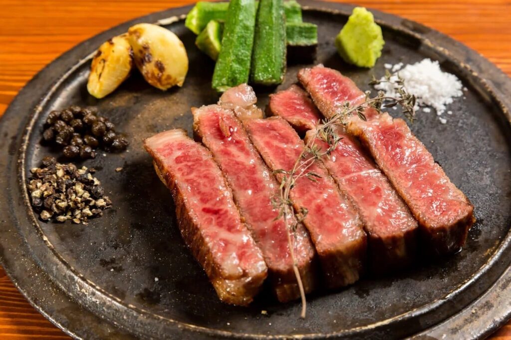 7. Gen Japanese Charcoal Grill - 15 ร้านมิชลินอาหารญี่ปุ่น (Japanese MICHELIN Restaurants) ตามแนวรถไฟฟ้า BTS/ MRT