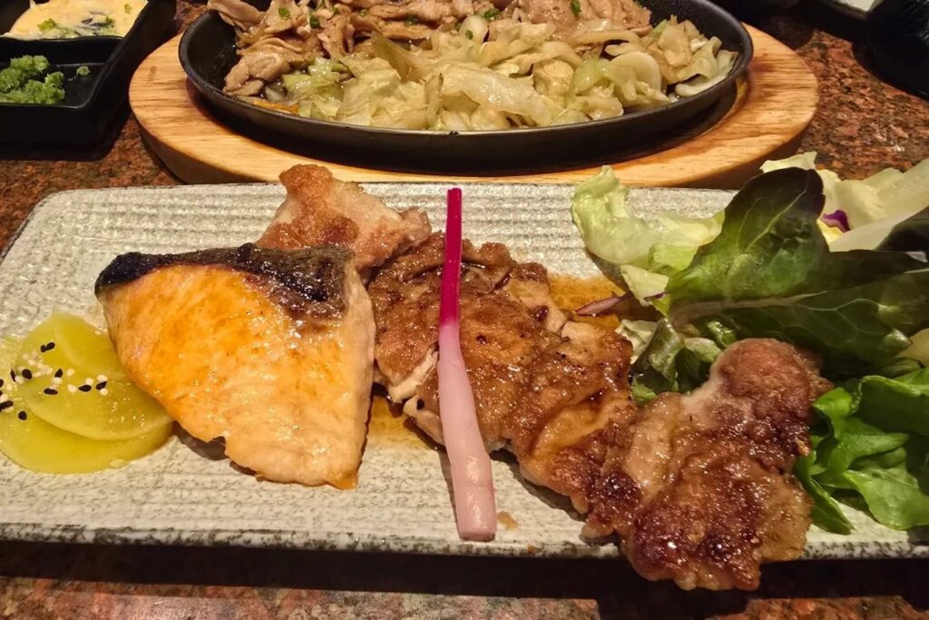 7. Zen Japanese Restaurant - 8 ร้านอาหารญี่ปุ่น เซ็นทรัลภูเก็ต (Central Phuket) พิกัดความอร่อย ครบทุกสไตล์ ถูกใจสายเจแปน