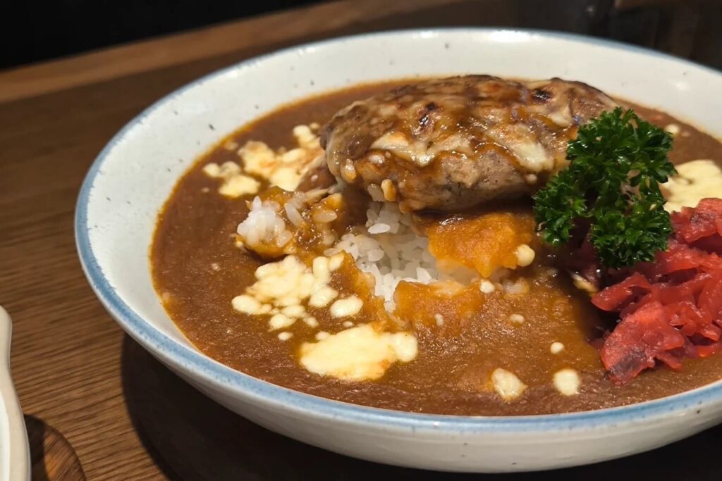 8. On the table Tokyo Café - 8 ร้านอาหารญี่ปุ่น เซ็นทรัลภูเก็ต (Central Phuket) พิกัดความอร่อย ครบทุกสไตล์ ถูกใจสายเจแปน