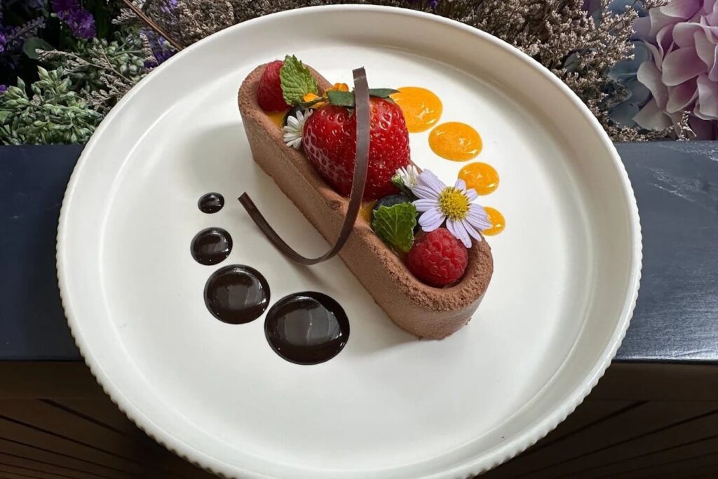 9. Ryoku Cafe - 10 คาเฟ่ญี่ปุ่น (Japanese-vibe cafe) บรรยากาศละมุน ถ่ายรูปสวย