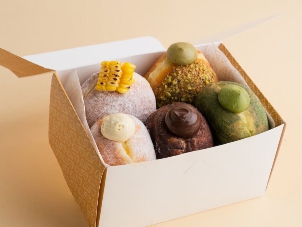 1. Tiengna Viennoiserie - 10 ร้านโดนัท (Donut) เจ้าดังในกรุงเทพฯ ไส้แน่น แป้งนุ่ม ลิ้มลองแล้วจะติดใจ