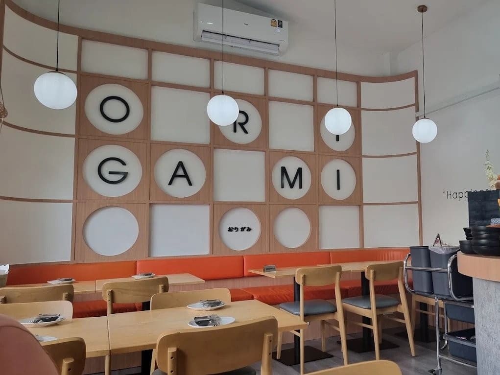 12. Origami Japanese Restaurant - 25 ร้านอาหารญี่ปุ่นใกล้ BTS สายสีเหลือง รวมพิกัดเด็ดตลอดเส้นทาง