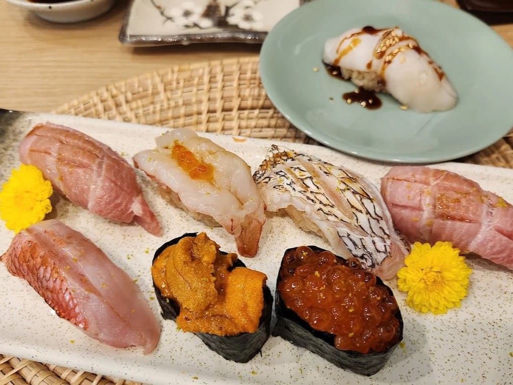 15. Shun No Aji Sushi Bar - 25 ร้านอาหารญี่ปุ่นใกล้ BTS สายสีเหลือง รวมพิกัดเด็ดตลอดเส้นทาง