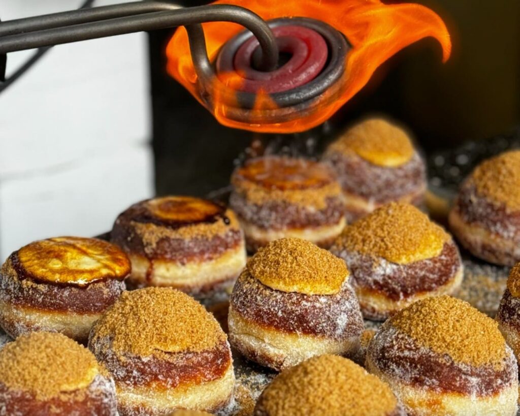 2. Bread Ahead - 10 ร้านโดนัท (Donut) เจ้าดังในกรุงเทพฯ ไส้แน่น แป้งนุ่ม ลิ้มลองแล้วจะติดใจ