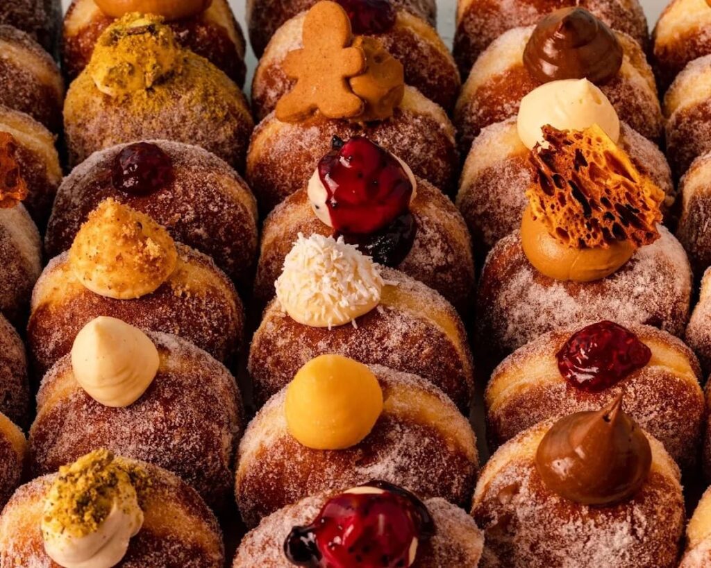 2. Bread Ahead - 10 ร้านโดนัท (Donut) เจ้าดังในกรุงเทพฯ ไส้แน่น แป้งนุ่ม ลิ้มลองแล้วจะติดใจ
