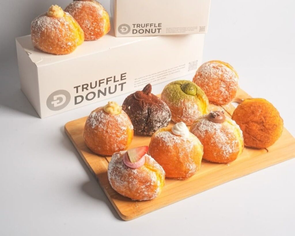3. Truffle Donut - 10 ร้านโดนัท (Donut) เจ้าดังในกรุงเทพฯ ไส้แน่น แป้งนุ่ม ลิ้มลองแล้วจะติดใจ