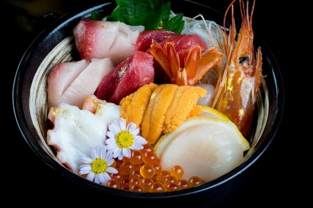 4. Kushiro Omakase and Japanese Dining - 25 ร้านอาหารญี่ปุ่นใกล้ BTS สายสีเหลือง รวมพิกัดเด็ดตลอดเส้นทาง