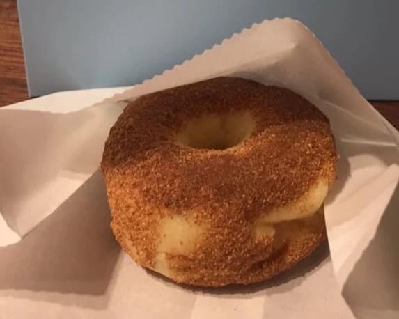 7. Kinu Donut - 10 ร้านโดนัท (Donut) เจ้าดังในกรุงเทพฯ ไส้แน่น แป้งนุ่ม ลิ้มลองแล้วจะติดใจ