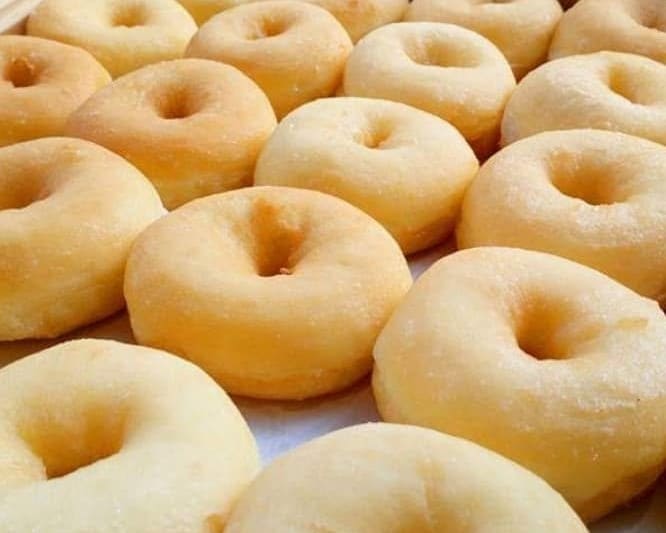 7. Kinu Donut - 10 ร้านโดนัท (Donut) เจ้าดังในกรุงเทพฯ ไส้แน่น แป้งนุ่ม ลิ้มลองแล้วจะติดใจ