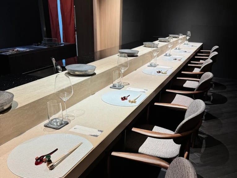 7. Kumo Sushi House - 25 ร้านอาหารญี่ปุ่นใกล้ BTS สายสีเหลือง รวมพิกัดเด็ดตลอดเส้นทาง