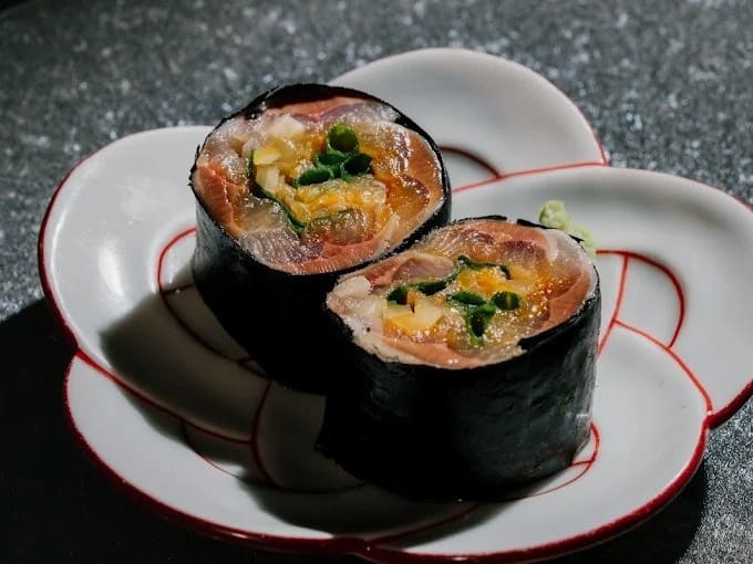 7. Kumo Sushi House - 25 ร้านอาหารญี่ปุ่นใกล้ BTS สายสีเหลือง รวมพิกัดเด็ดตลอดเส้นทาง