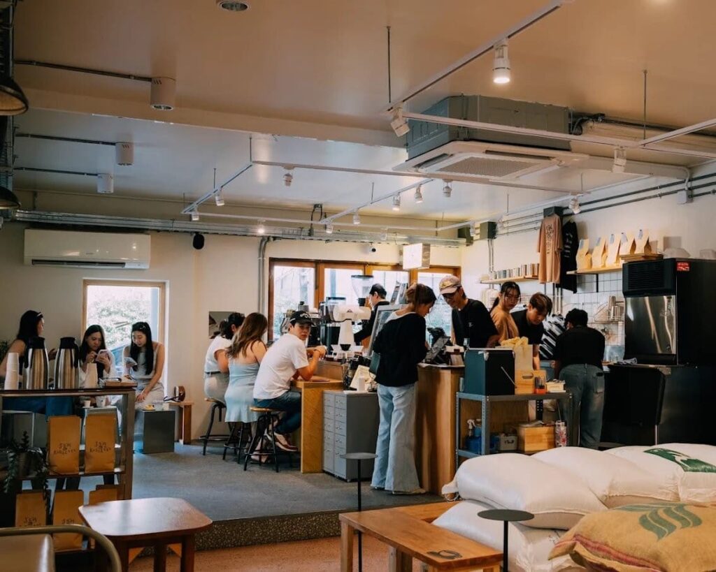 8. Sam Roasters - 10 ร้านโดนัท (Donut) เจ้าดังในกรุงเทพฯ ไส้แน่น แป้งนุ่ม ลิ้มลองแล้วจะติดใจ