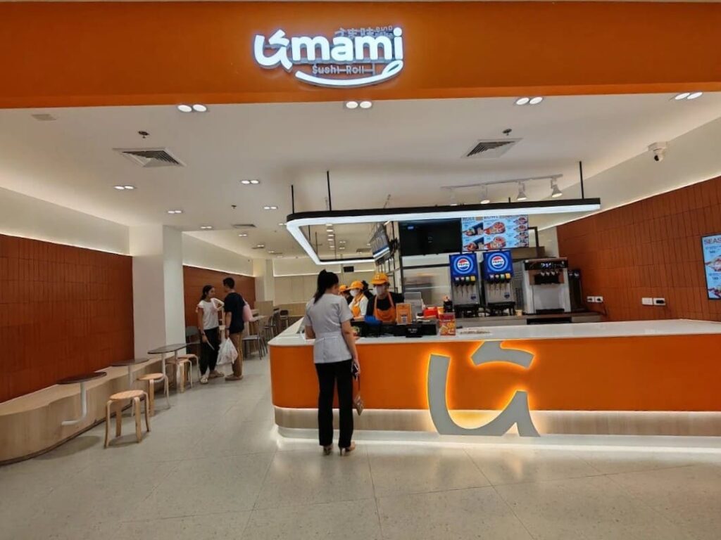 8. Umami Sushi Roll - 10 ร้านอาหารญี่ปุ่น ซีคอนสแควร์และพาราไดซ์พาร์ค พิกัดอร่อยย่านศรีนครินทร์