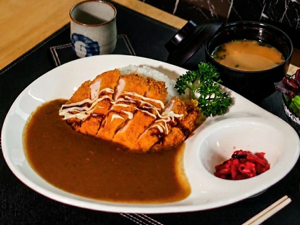 8. YAWA Modern Japanese Cuisine - 25 ร้านอาหารญี่ปุ่นใกล้ BTS สายสีเหลือง รวมพิกัดเด็ดตลอดเส้นทาง